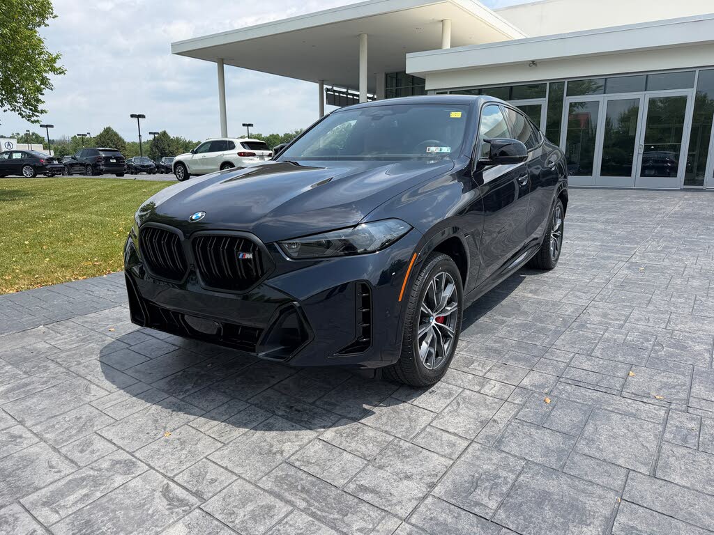2027 BMW X7 M60i