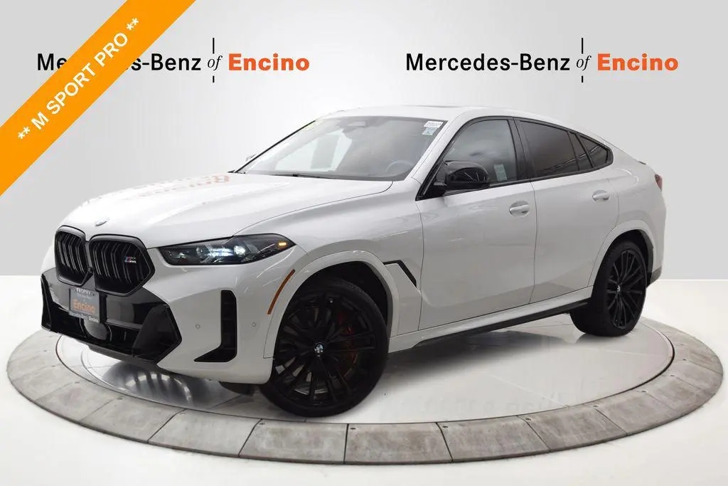 2025 BMW X7 M60i