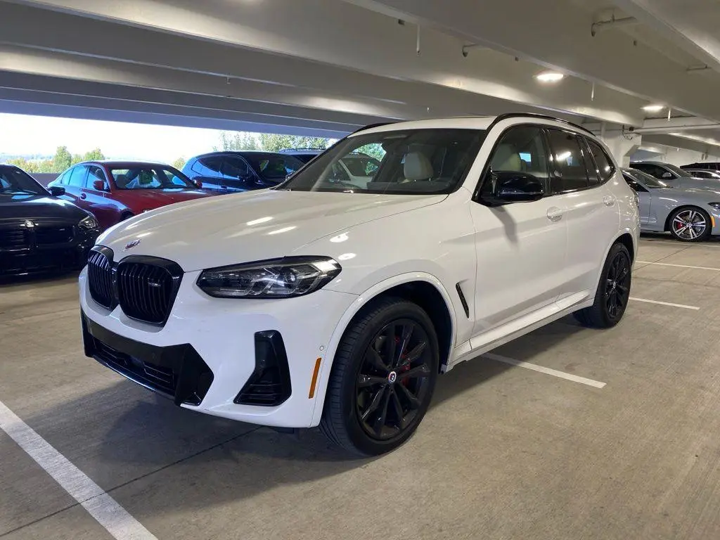 2023 BMW X3 M40i