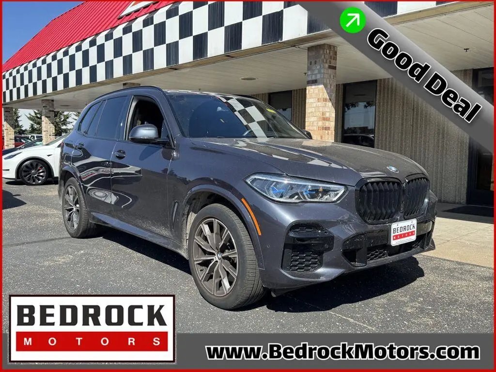 2022 BMW X5 M50i
