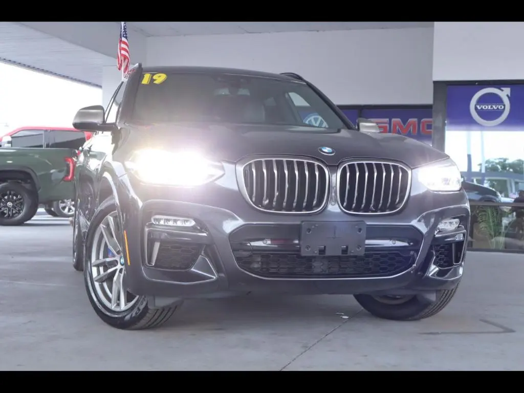 2019 BMW X3 M40i