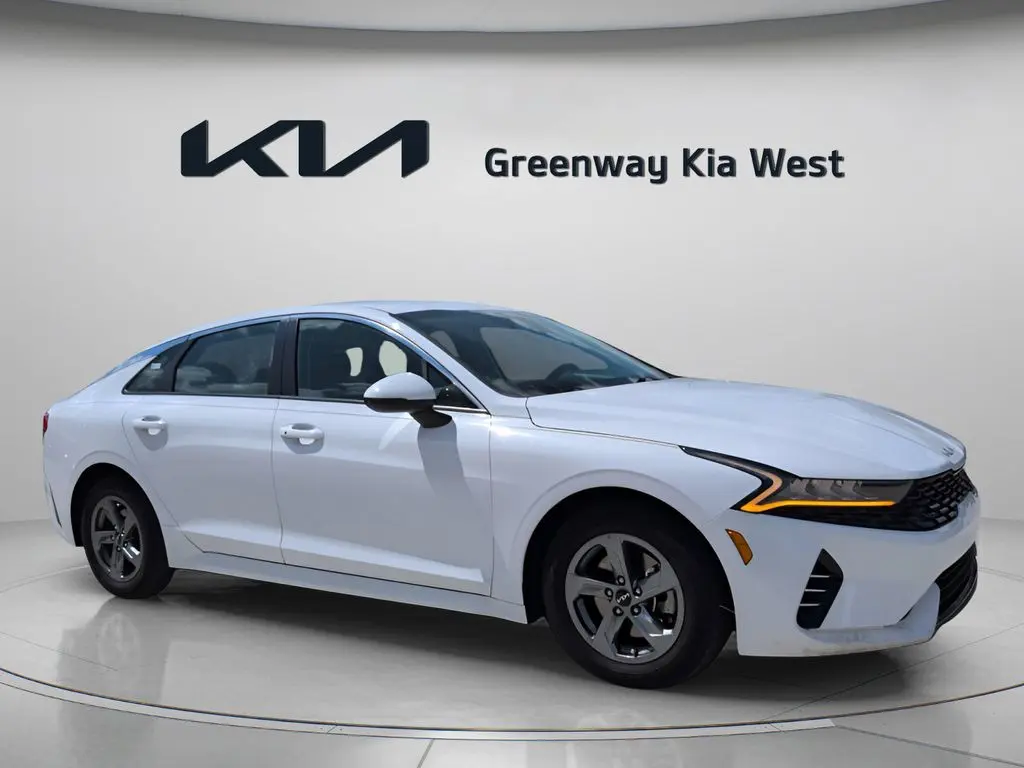 2022 Kia K5 LXS