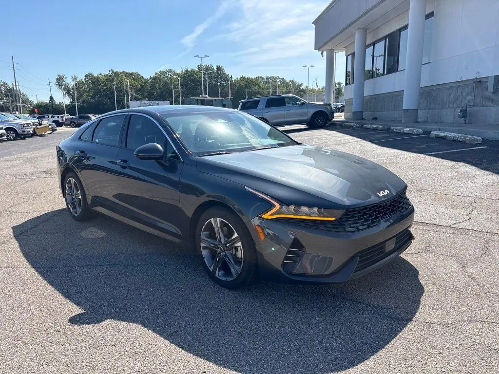 2024 Kia K5 EX