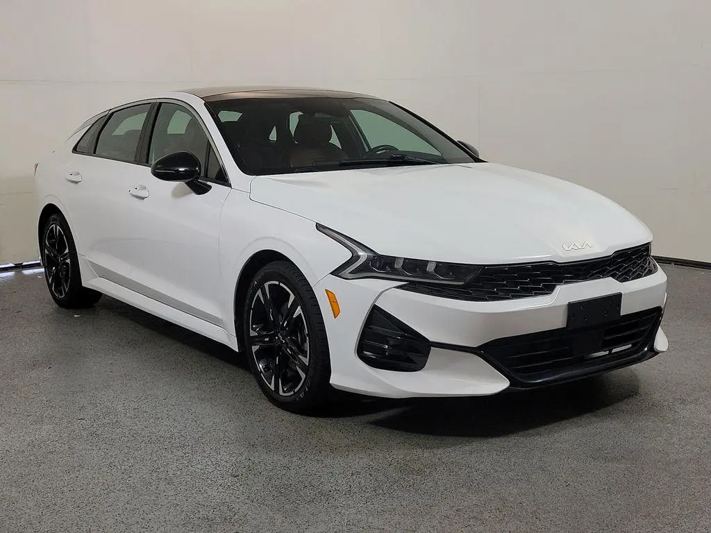 2022 Kia K5 GT-Line