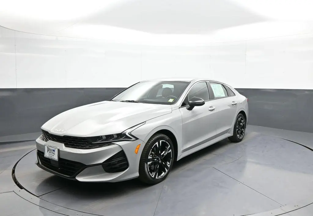 2024 Kia K5 GT-Line