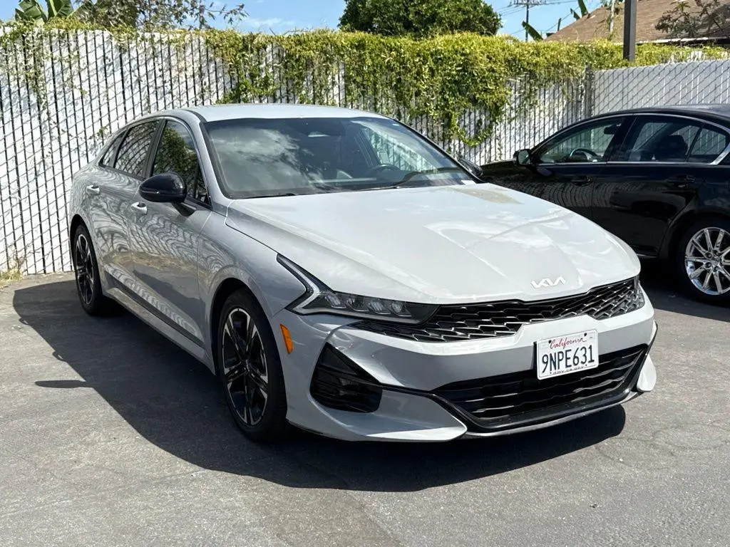 2022 Kia K5 GT-Line
