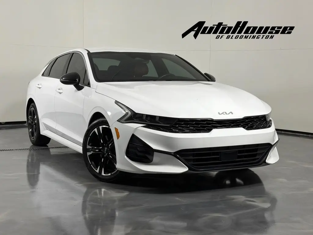 2023 Kia K5 GT-Line