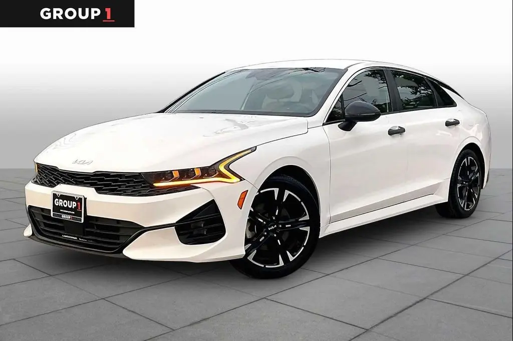 2023 Kia K5 GT-Line