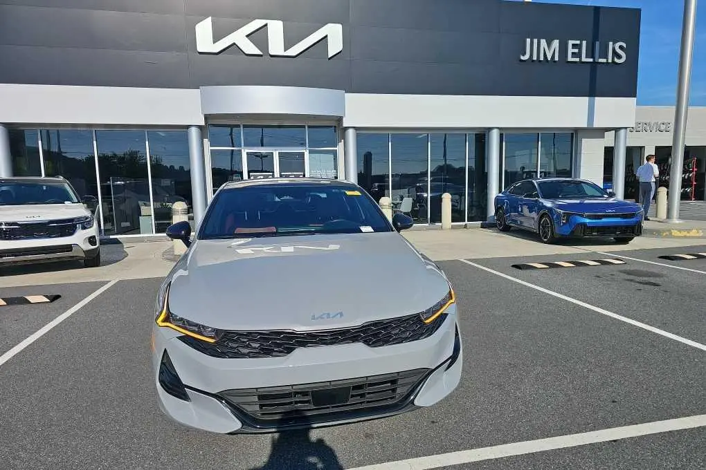 2024 Kia K5 GT-Line