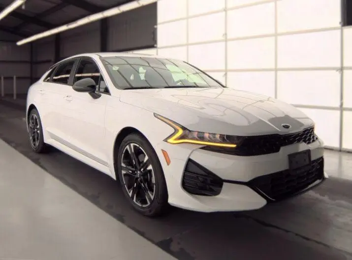 2021 Kia K5 GT-Line