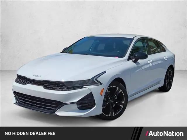 2022 Kia K5 GT-Line