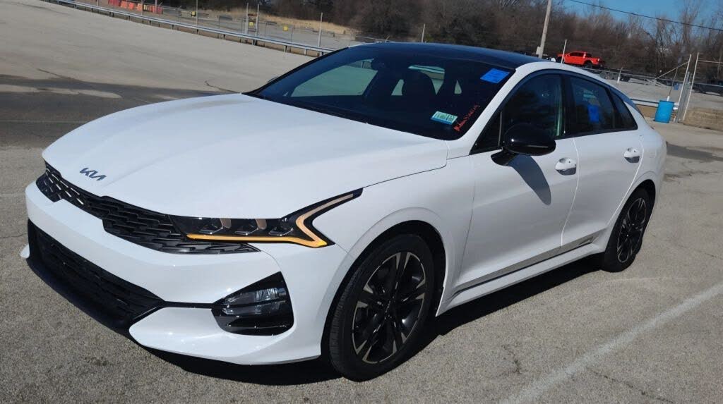 2023 Kia K5 GT-Line