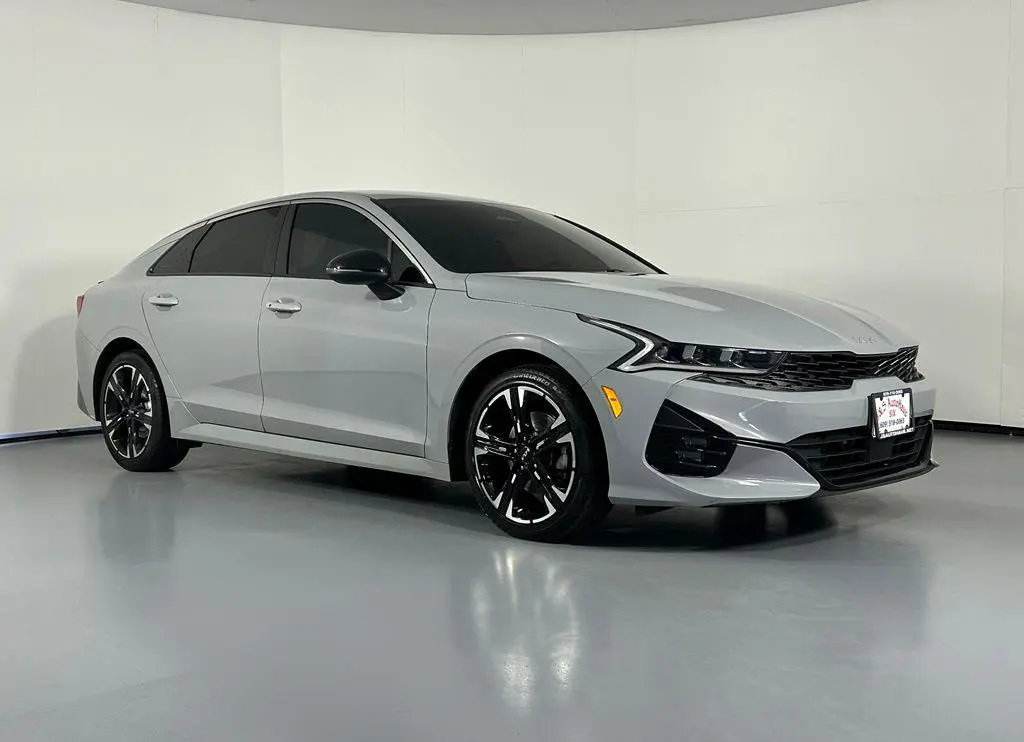 2024 Kia K5 GT-Line