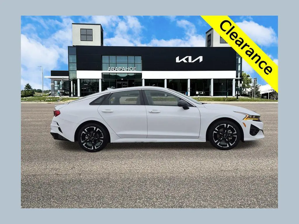 2024 Kia K5 GT-Line