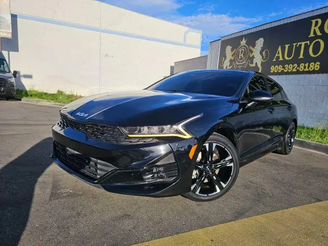 2022 Kia K5 GT-Line