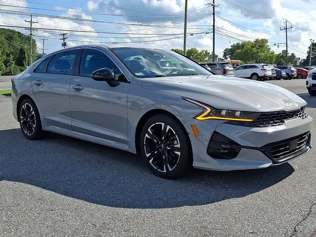 2023 Kia K5 GT-Line