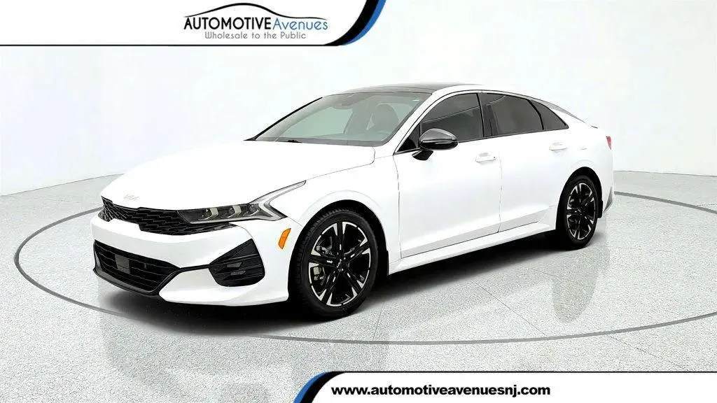 2022 Kia K5 GT-Line