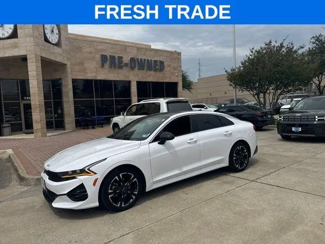 2022 Kia K5 GT-Line