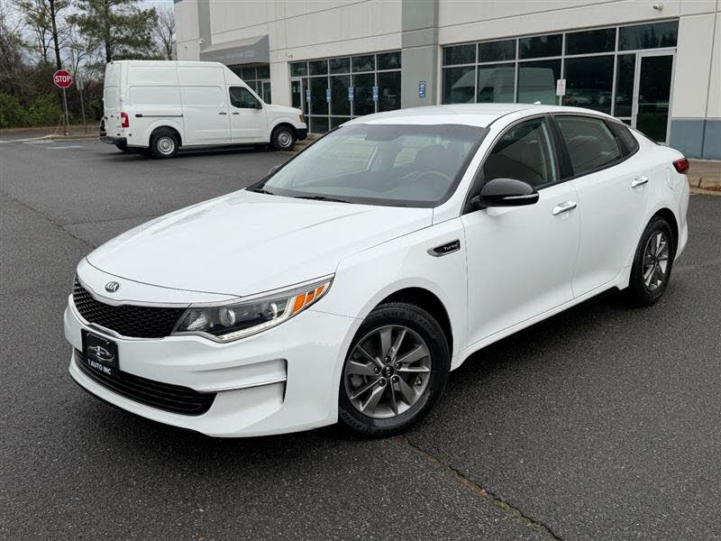 2017 Kia Optima LX