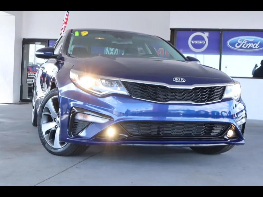 2019 Kia Optima LX