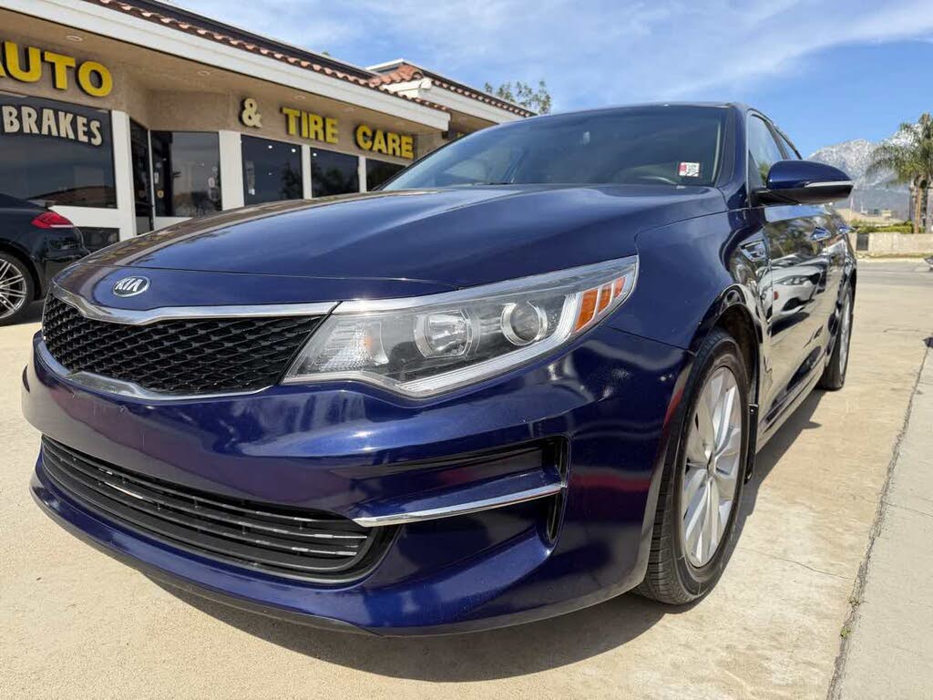 2018 Kia Optima LX