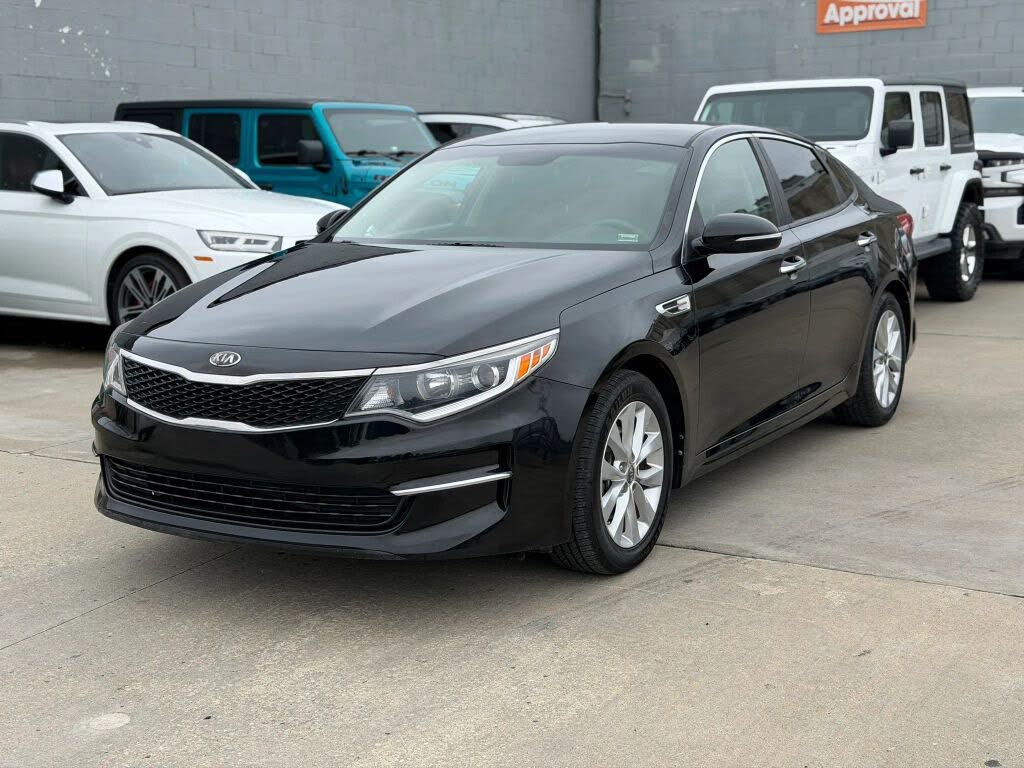 2018 Kia Optima LX