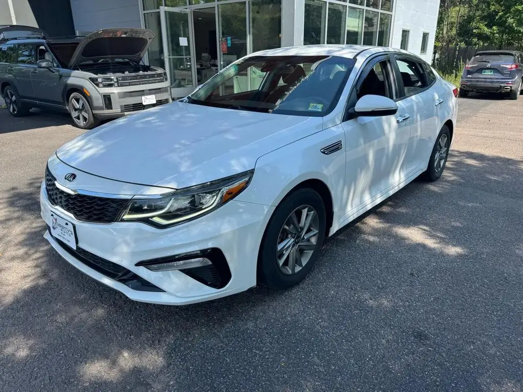 2019 Kia Optima LX