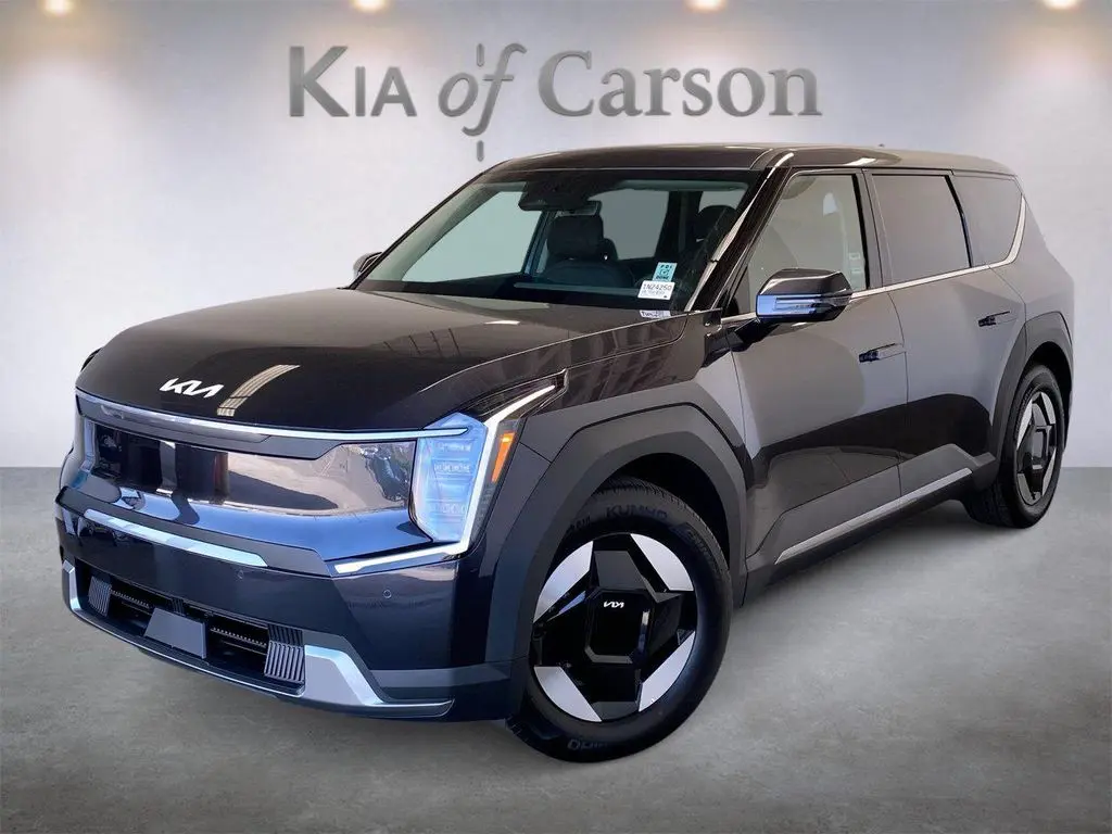 2026 Kia EV9 Light Long Range