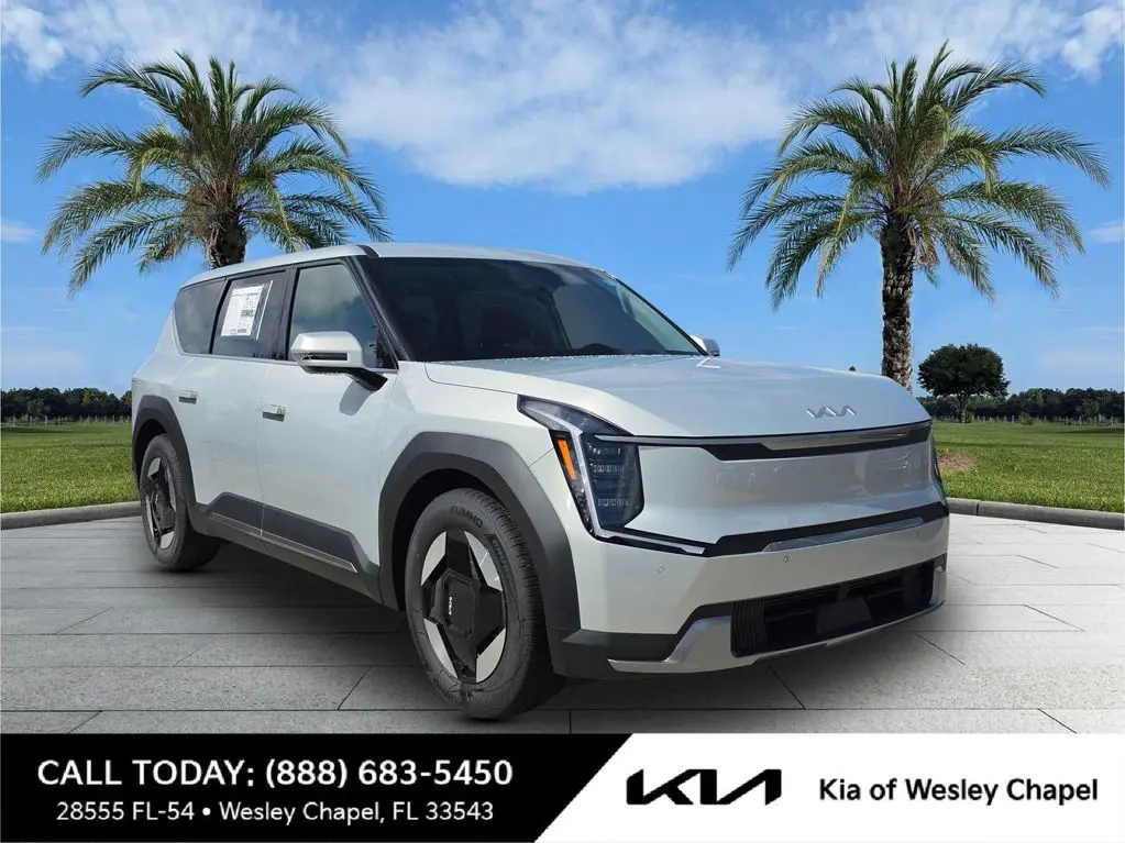2026 Kia EV9 Light Long Range