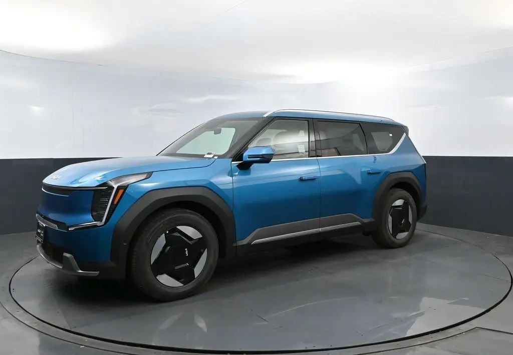 2026 Kia EV9 Wind
