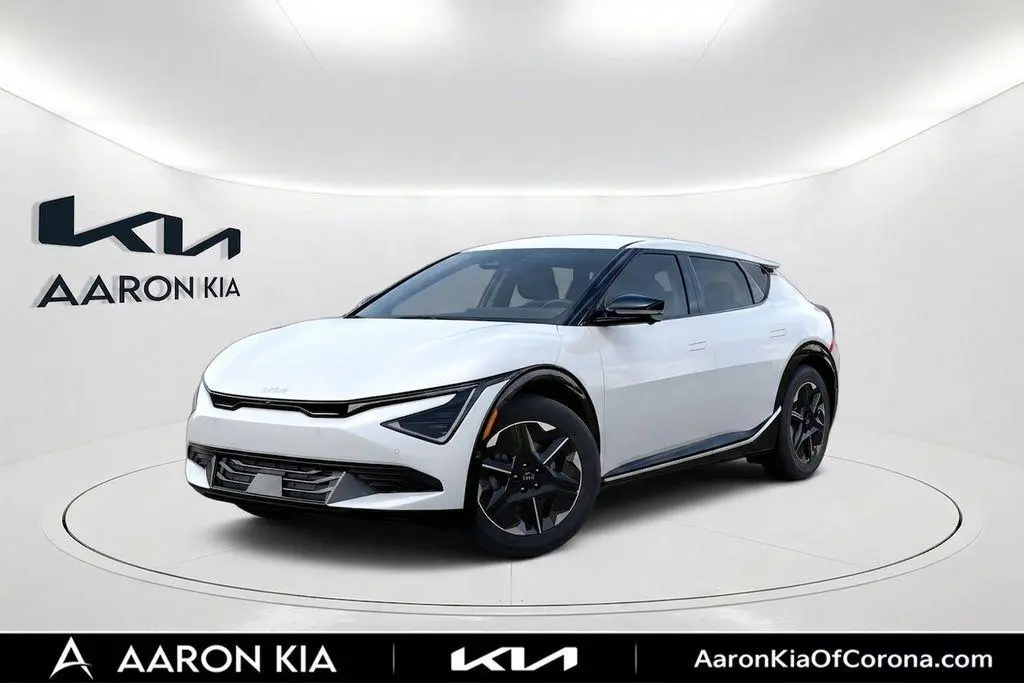 2026 Kia EV6 Wind
