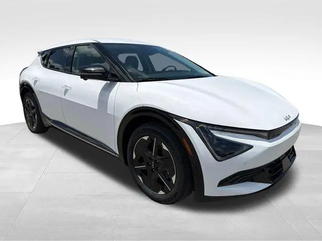 2026 Kia EV6 Wind