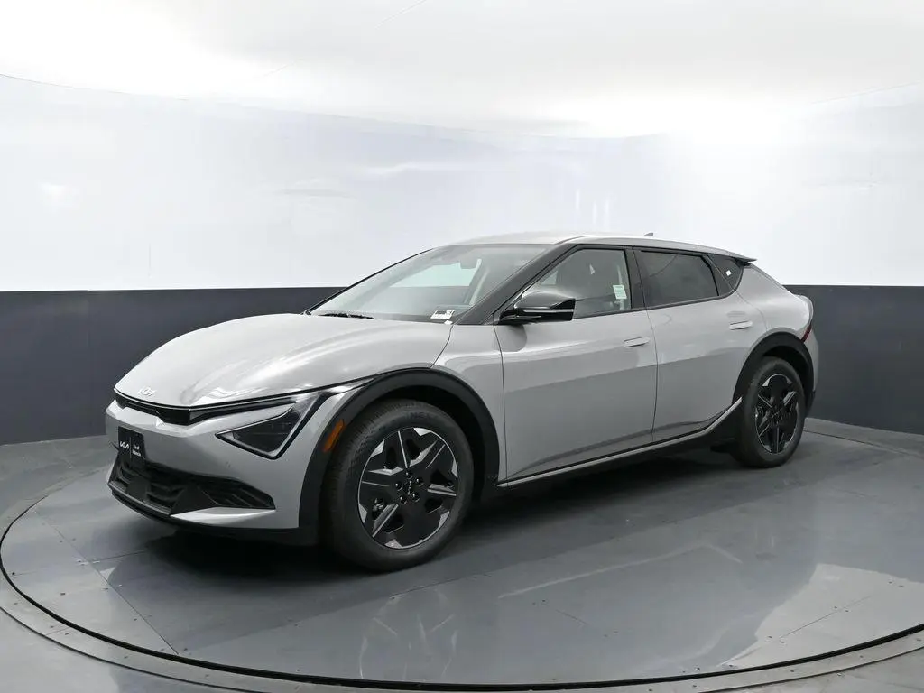 2026 Kia EV6 Light