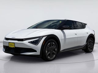 2025 Kia EV6 Light