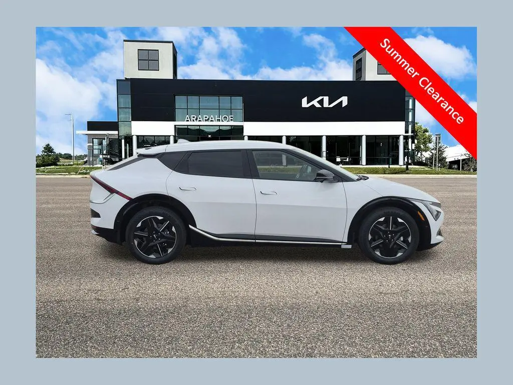 2026 Kia EV6 Wind