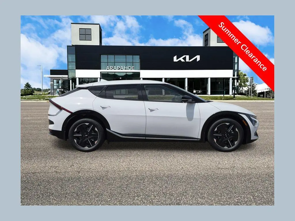 2026 Kia EV6 Wind