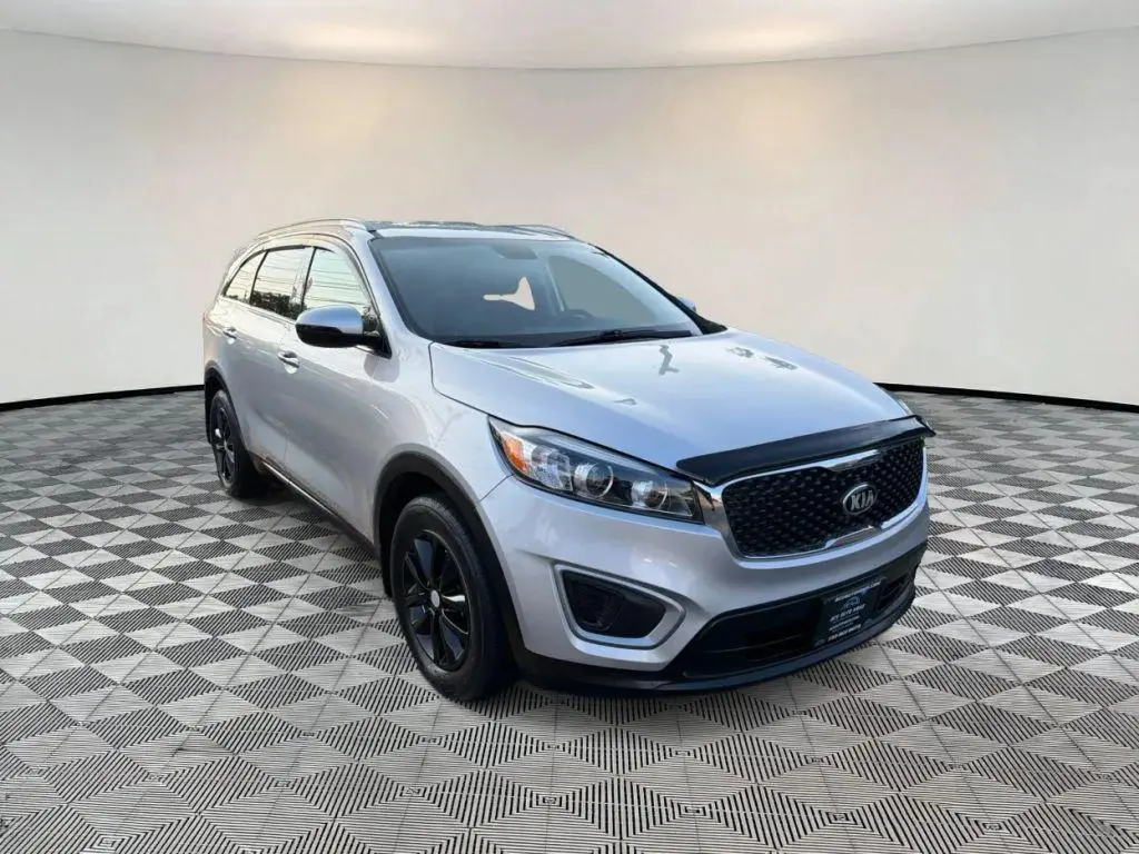 2018 Kia Sorento LX