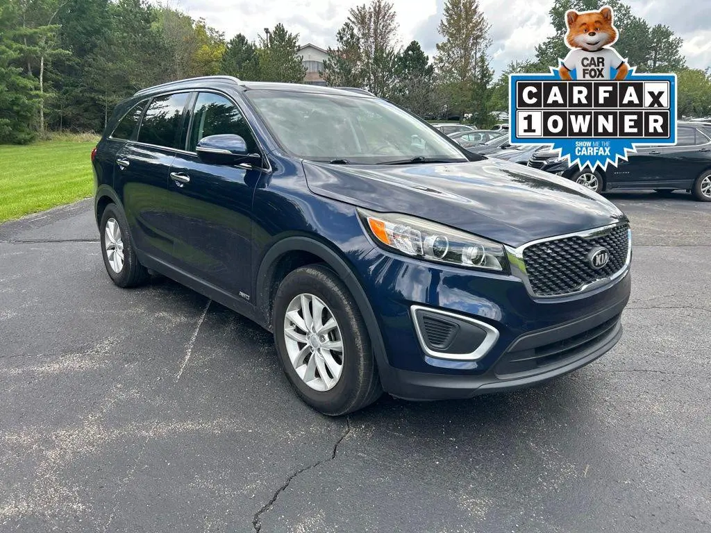 2018 Kia Sorento LX