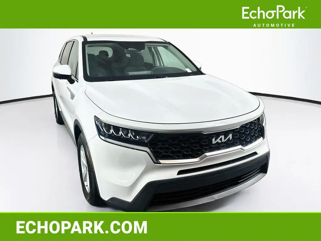 2022 Kia Sorento LX