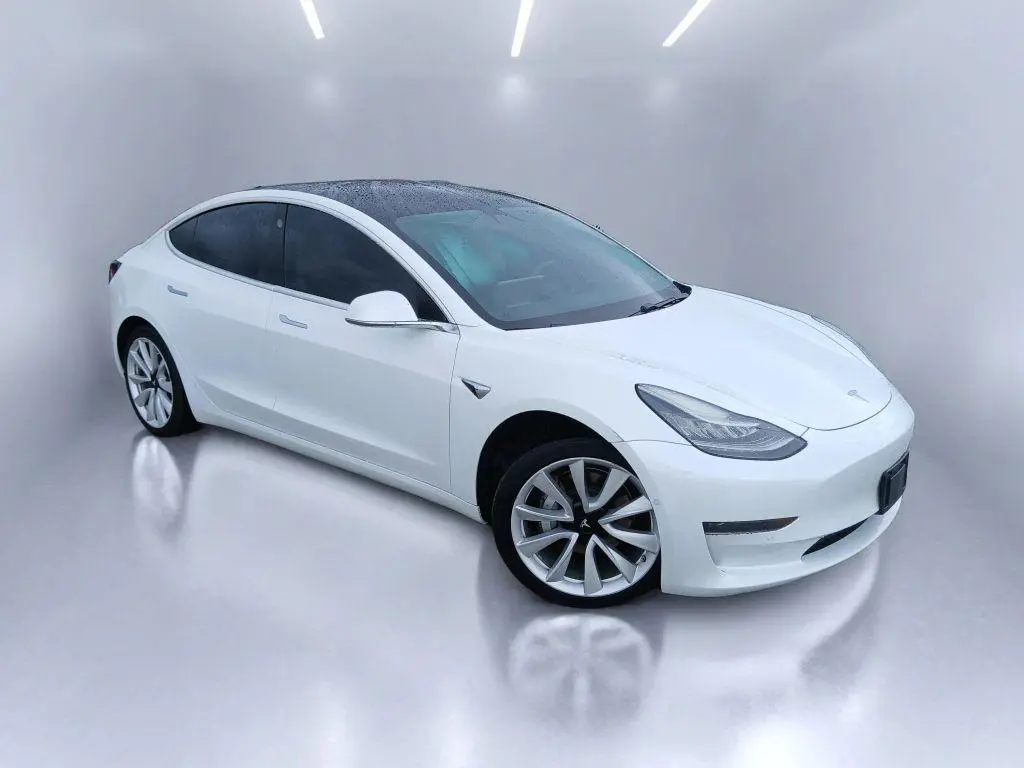 2019 Tesla Model 3 Standard Range Plus