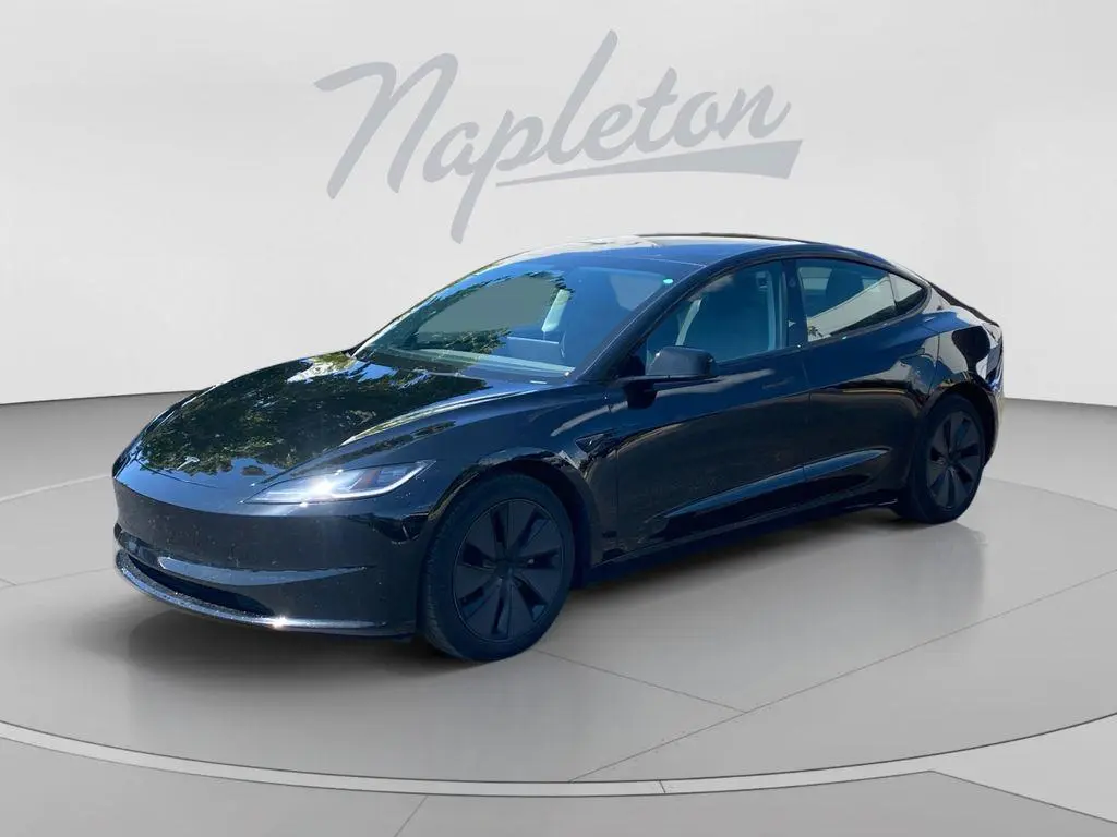 2025 Tesla Model 3 Long Range