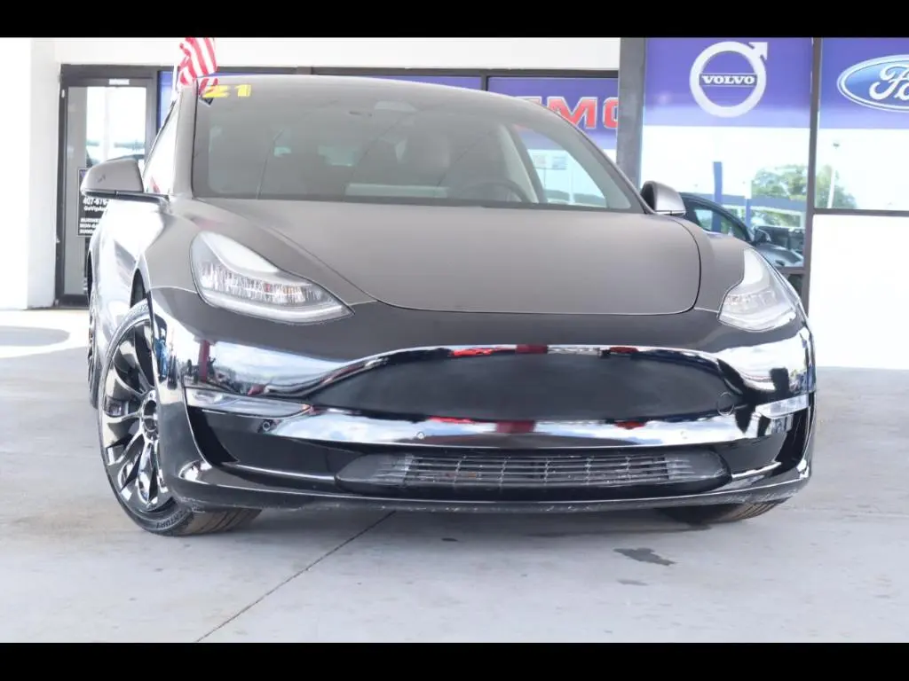2021 Tesla Model 3 Standard Range Plus