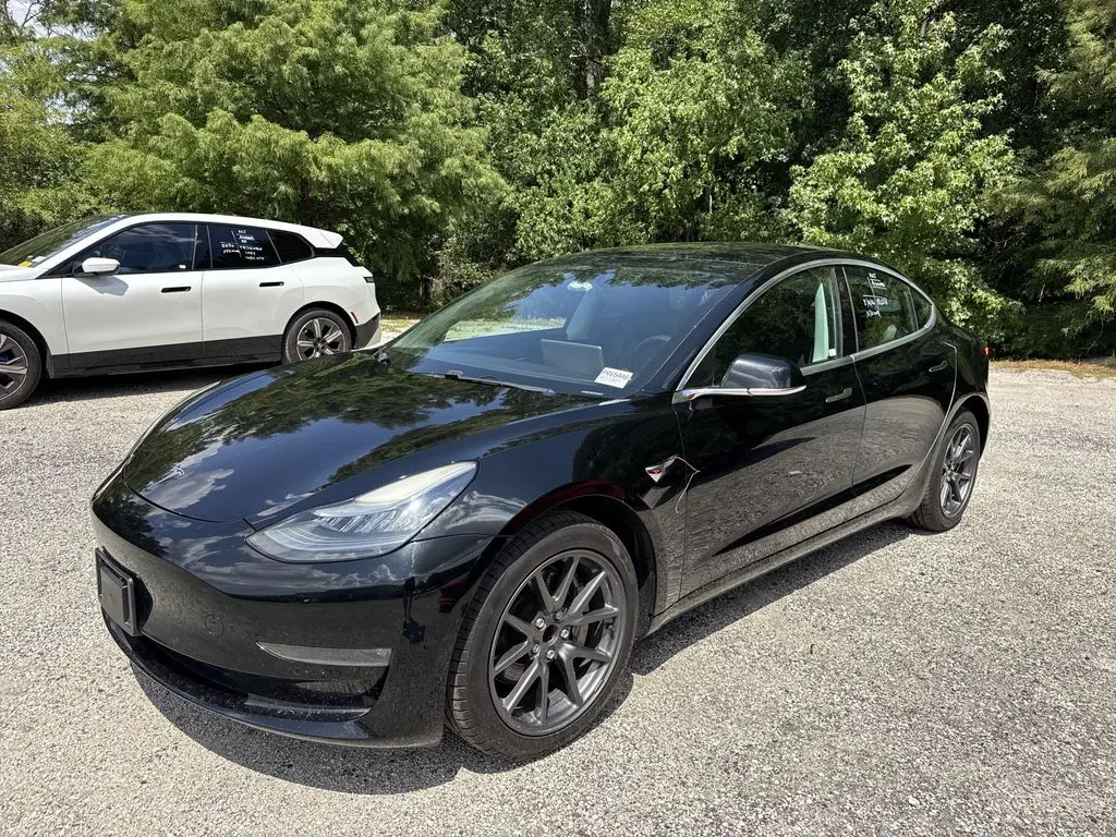 2019 Tesla Model 3 Standard Range Plus