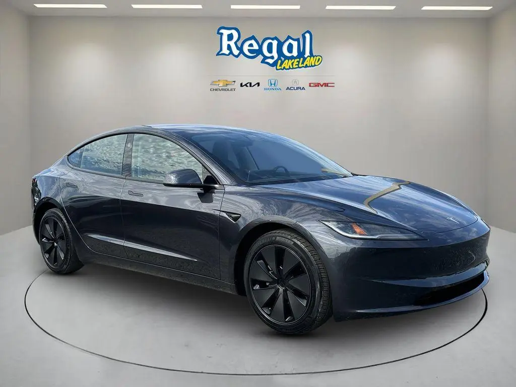 2025 Tesla Model 3 Long Range