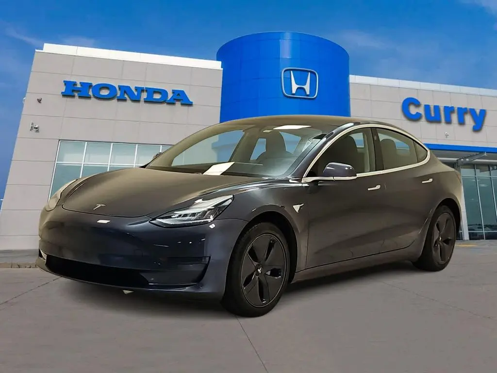 2020 Tesla Model 3 Standard Range Plus