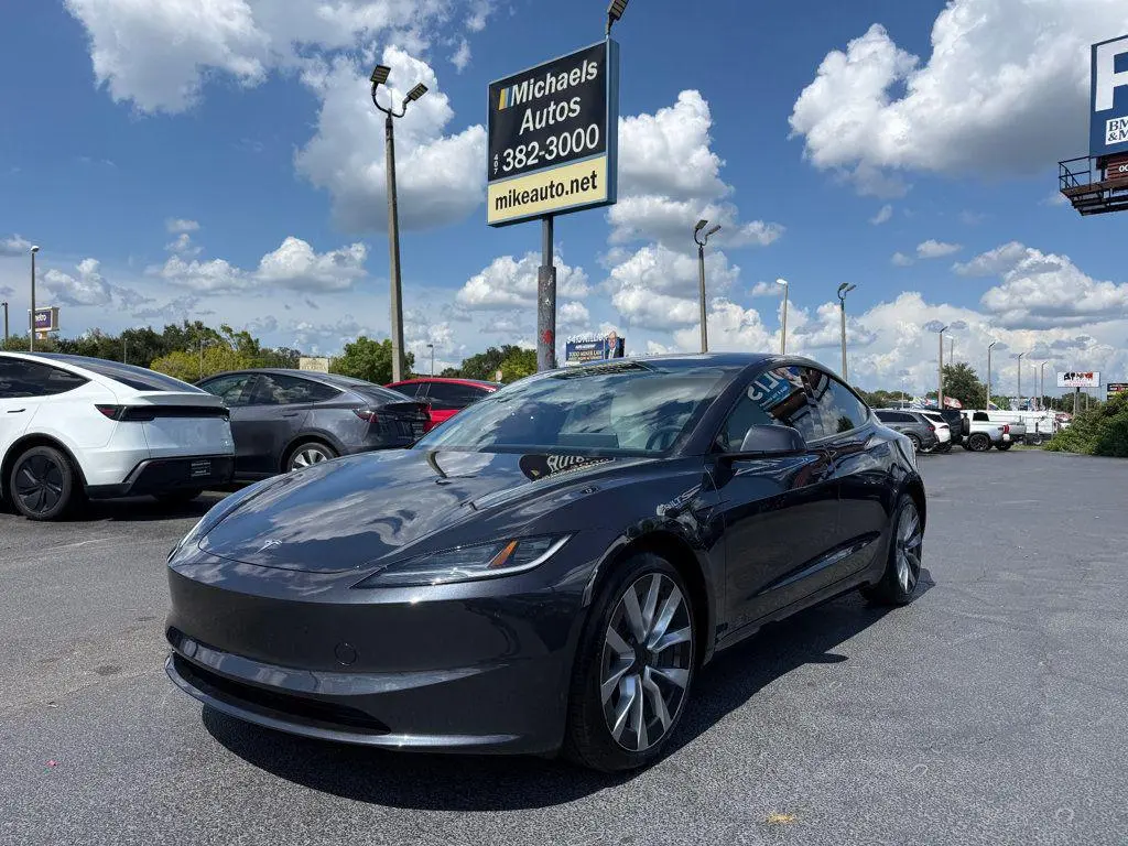 2025 Tesla Model 3 Long Range