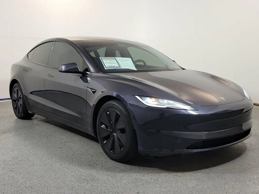 2025 Tesla Model 3 Long Range