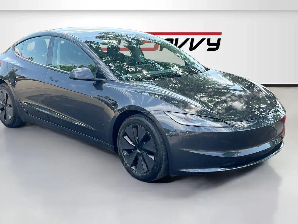 2025 Tesla Model 3 Long Range