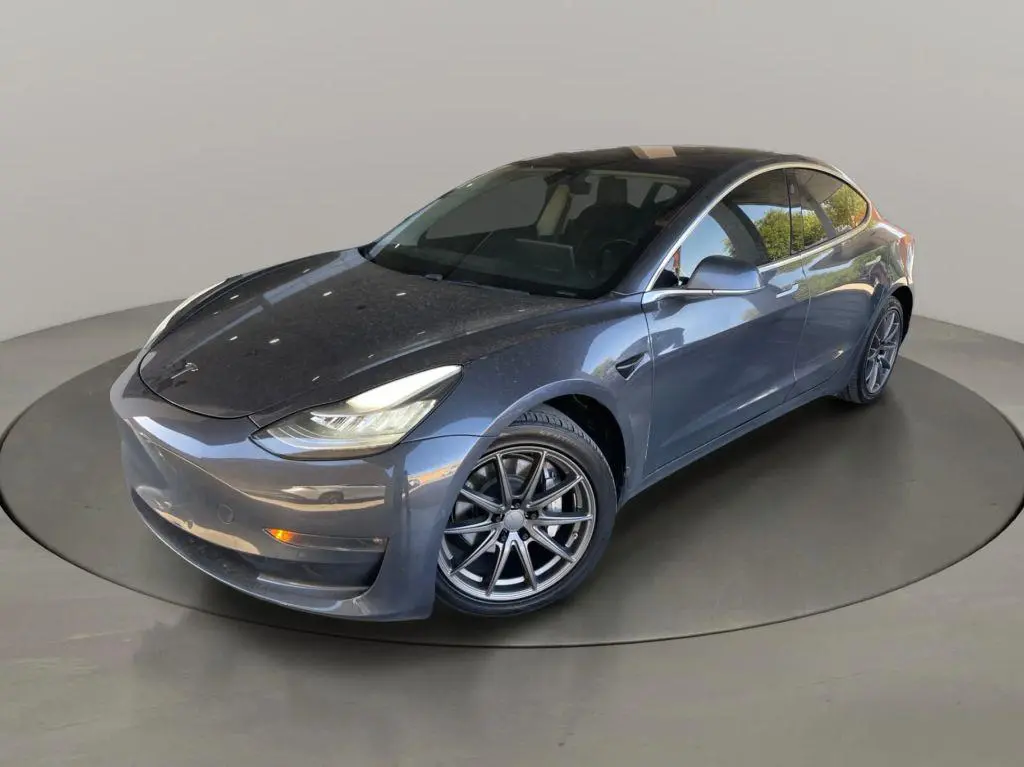 2019 Tesla Model 3 Long Range
