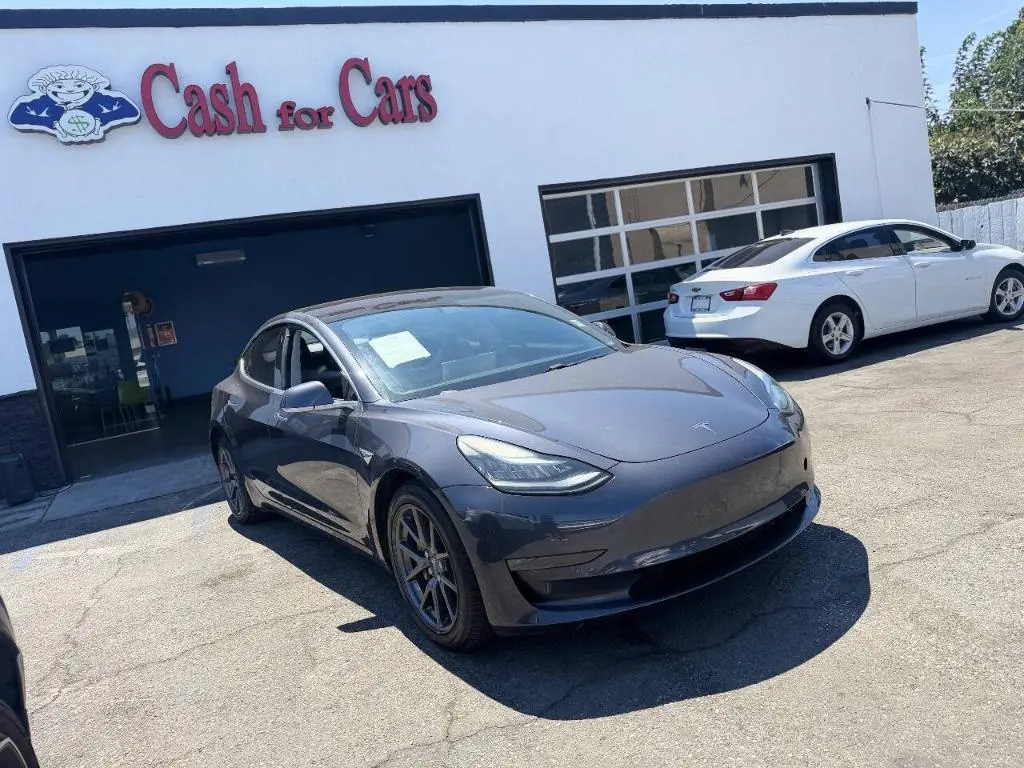 2018 Tesla Model 3 Long Range